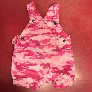 Carhartt pink camo overall-shorts 18months